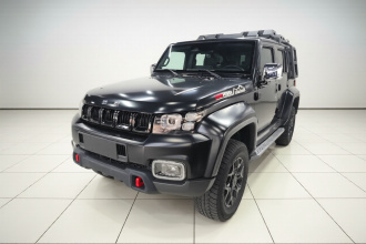 北京越野 北京BJ40 2023款 2.0D 自动四驱刀锋英雄版侠客型