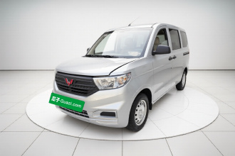 五菱汽车 五菱宏光V 2022款 1.5L劲取版电动助力LAR