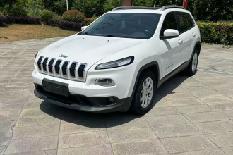 Jeep 自由光 2016款 2.4L 领先版
