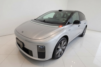 理想汽车 理想i6 2025款 四驱标准版