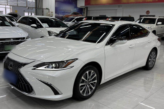 雷克萨斯ES 2022款 200 卓越版