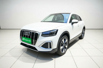 奥迪Q2L 2022款 35 TFSI 时尚致雅型