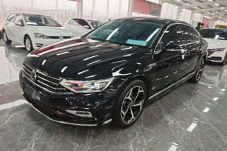 大众 迈腾 2023款 200万辆纪念版 330TSI DSG领先型