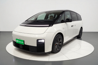 理想汽车 理想MEGA 2024款 Ultra