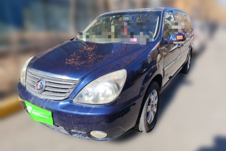 别克GL8 2006款 陆尊 3.0L LT 豪华版