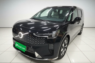 沃尔沃EM90 2025款 Ultra 六座