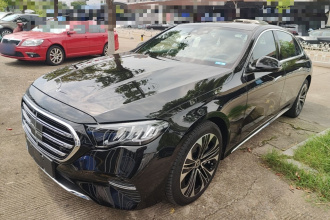 奔驰E级新能源 2024款 E 350 e L 插电式混合动力轿车