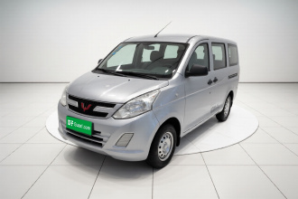 五菱汽车 五菱荣光V 2015款 1.2L基本型