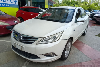 长安 逸动 2014款 1.6L 手动尊贵型