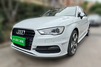 奥迪A3(进口) 2015款 Sportback 45 TFSI S line 运动型