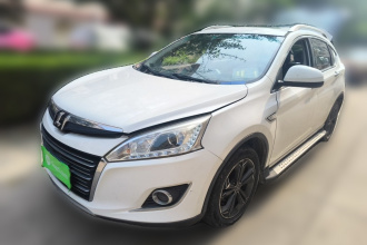 纳智捷 优6 SUV 2015款 1.8T 时尚型
