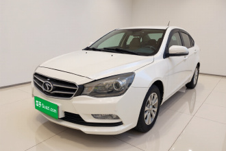 东南 V5菱致 2015款 plus 1.5L 手动智趣型