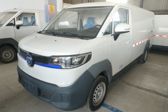 福田 智蓝精灵E7 2024款 改款 纯电动厢式运输车 平顶2座 亿纬锂能41.86kWh