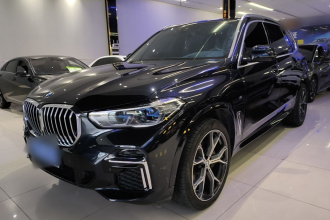 宝马X5 2022款 改款 xDrive 40Li M运动套装