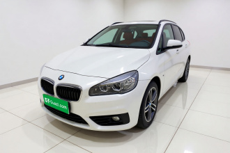 宝马2系旅行车 2016款 218i 运动设计套装