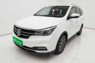 宝骏730 2017款 1.5T 手动尊享型 7座