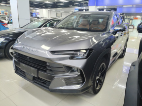 捷途大圣 2025款 1.5TD DCT 旗舰版