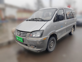 东风风行 菱智 2016款 V3 1.5L 7座标准型 国IV