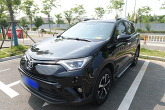 丰田 RAV4荣放 2019款 2.0L CVT两驱风尚版 国VI