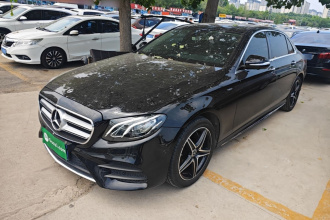 奔驰E级 2020款 改款 E 300 L 运动殊享版