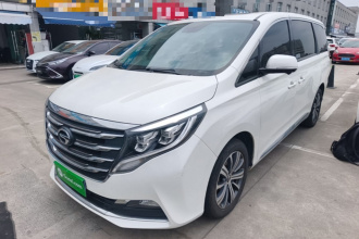 广汽传祺 传祺M8 2019款 320T 至尊版