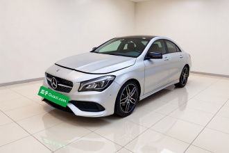 奔驰CLA 2017款 CLA 220 4MATIC 极地限量版