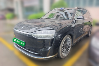 鸿蒙智行 问界M9 2025款 增程 Ultra版 52kWh 6座版 (192线激光雷达）