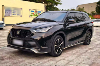 丰田 皇冠陆放 2022款 2.5L HEV四驱尊贵版