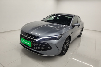 比亚迪 秦L 2025款 DM-i 智驾版 120KM超越型