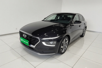 现代 名图 2021款 1.8L CVT LUX尊贵版