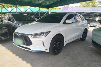 比亚迪e2 2021款 豪华型