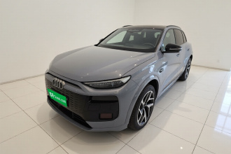 奥迪Q6L e-tron 2026款 首发领航版