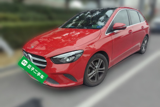奔驰B级 2020款 B 200 动感型