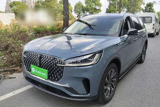 林肯 飞行家 2024款 3.0T V6 四驱高雅版 六座