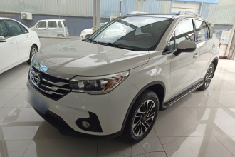 广汽传祺 传祺GS4 2017款 200T 手动两驱精英版