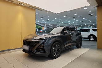 长安UNI-T 2022款 2.0T 尊贵型