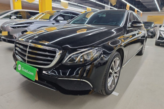 奔驰E级 2019款 E 260 L