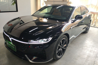 岚图汽车 岚图追光 2024款 PHEV 四驱超长续航旗舰版