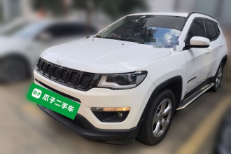 Jeep 指南者 2017款 200T 自动家享版