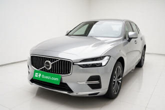 沃尔沃XC60 2024款 B5 四驱智逸豪华版