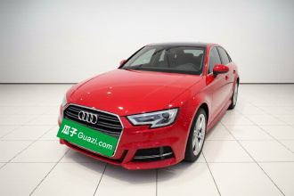 奥迪A3 2018款 30周年年型 Limousine 35 TFSI 时尚型