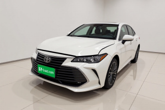 丰田 亚洲龙 2019款 2.0L XLE尊享版 国VI