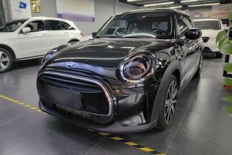 MINI 2023款 改款 1.5T COOPER 艺术家