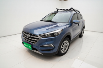 现代 途胜 2015款 1.6T 双离合两驱智能型