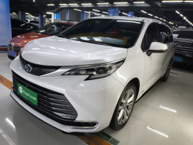丰田 赛那SIENNA 2023款 2.5L混动 尊贵版