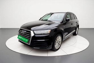 奥迪Q7 2018款 45 TFSI S line运动型