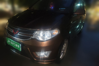 五菱汽车 五菱宏光 2016款 1.5L S舒适型