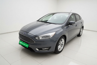 福特 福克斯 2017款 三厢 EcoBoost 180 自动精英型