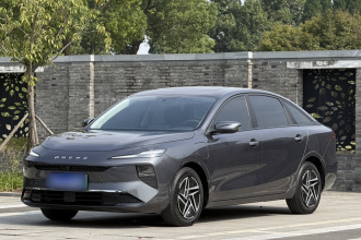 荣威D6 2025款 450km 优享版