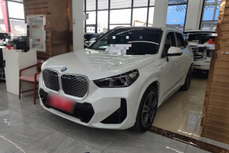 宝马iX1 2023款 xDrive30L M运动套装